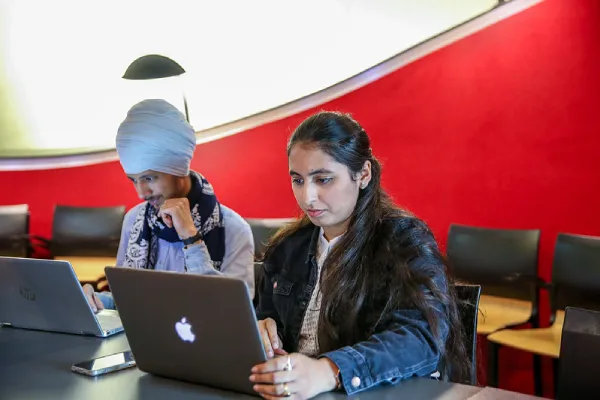 Queen Mary Business School Scholarships