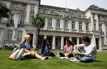 QMUL law students