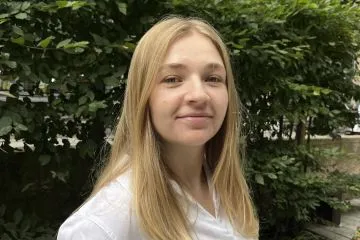 Mihaela Badanau

 Bujac
