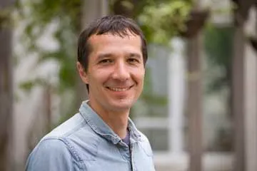 Leon Vinokur