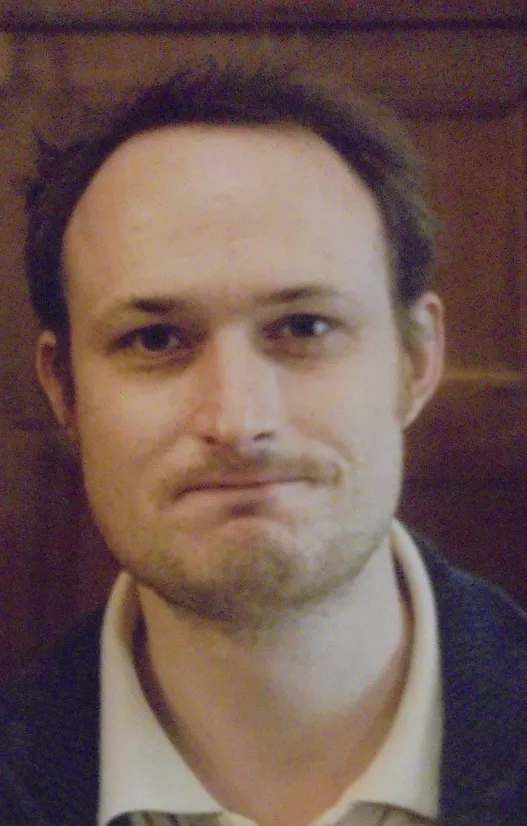 Peter Brett