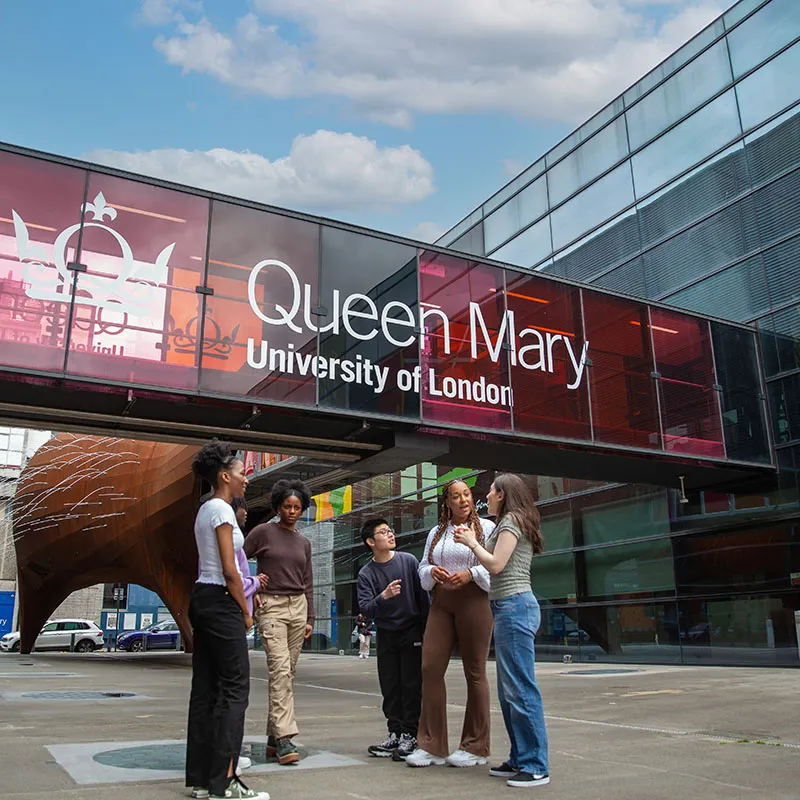 4 students outside QMUL