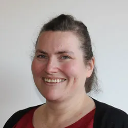 Sarah Molloy
