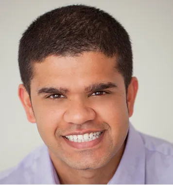 Headshot of alumnus Dr Nilesh R. Parmar 