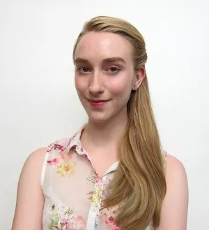 headshot of Oliwia Wasik
