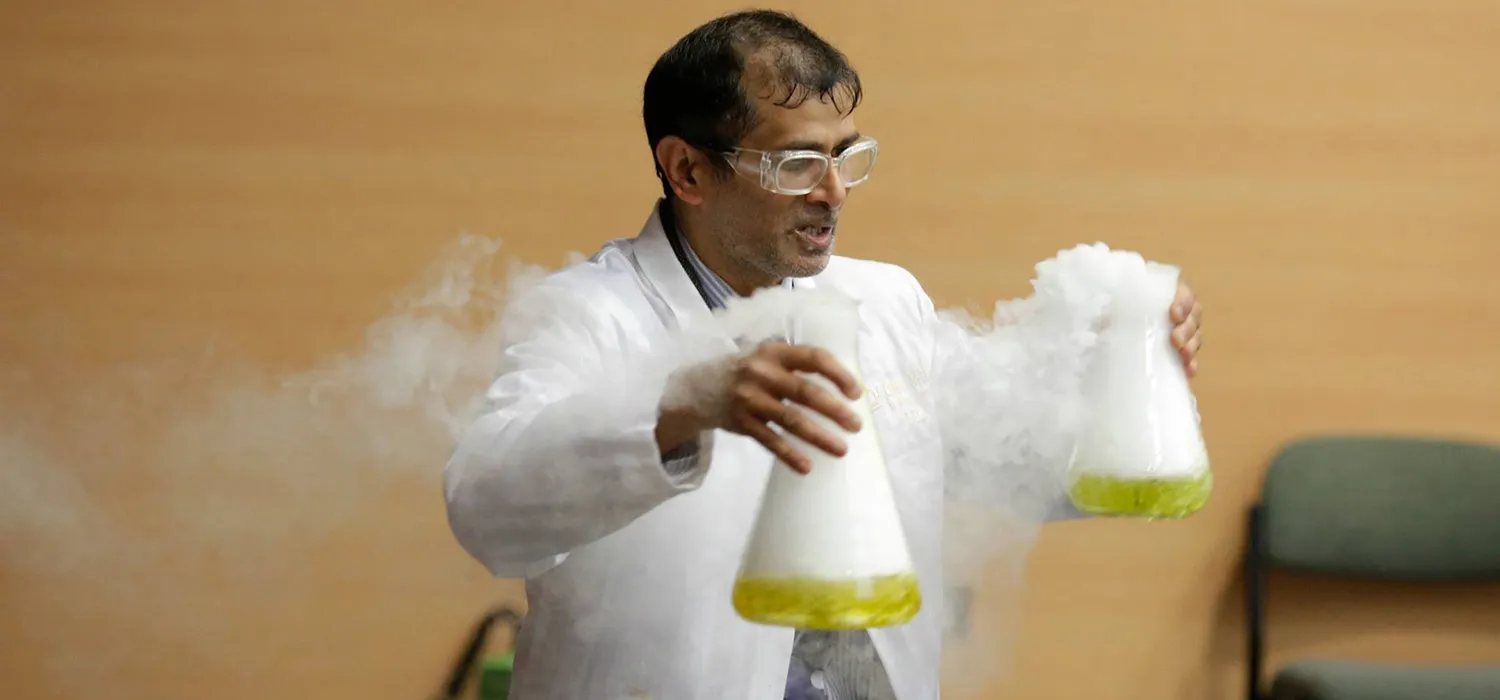 &ldquo;Lots of smoke and coloured solutions&rdquo;