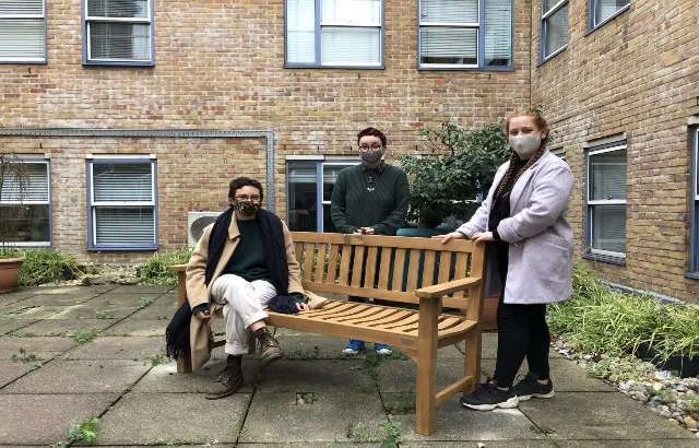 Students from Queen Mary’s School of English and Drama have organised the installation of a memorial bench in tribute to Dr Catherine Silverstone