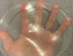 The invention uses a new type of pliable material made from seaweed