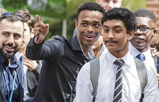 Young students on Queen Mary campus