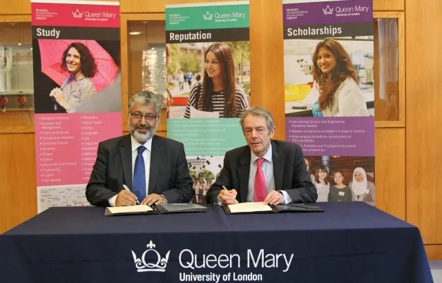 Professor Gaskell and Professor Ahmed signed the agreement in London
