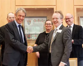 Professor Simon Gaskell and IBM's Gerry Reilly