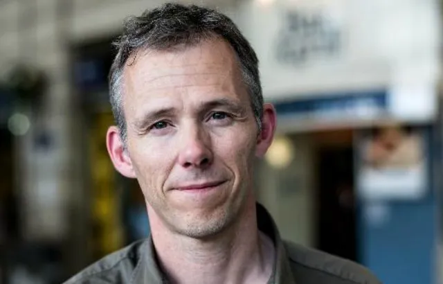 Professor Tim Bale