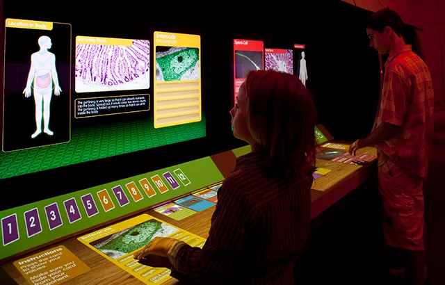 Research will be carried out with Centre of the Cell – QMUL's science education centre for young people and their families