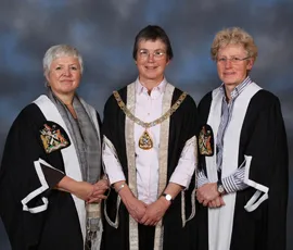 Professor Greenhalgh (right) with Dr Iona Heath & Professor Amanda Howe