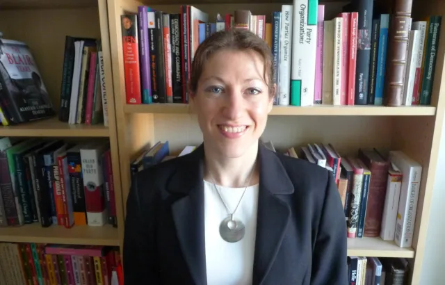 Dr Rainbow Murray