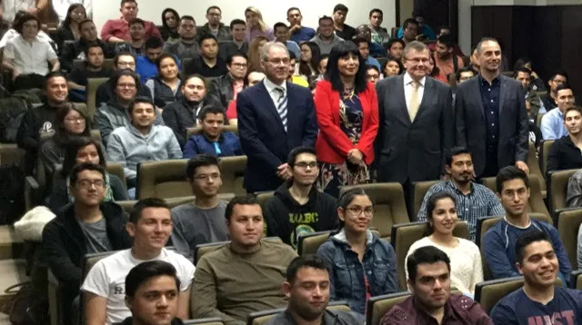 The Heads of Schools and Professor Alonso during the visit
