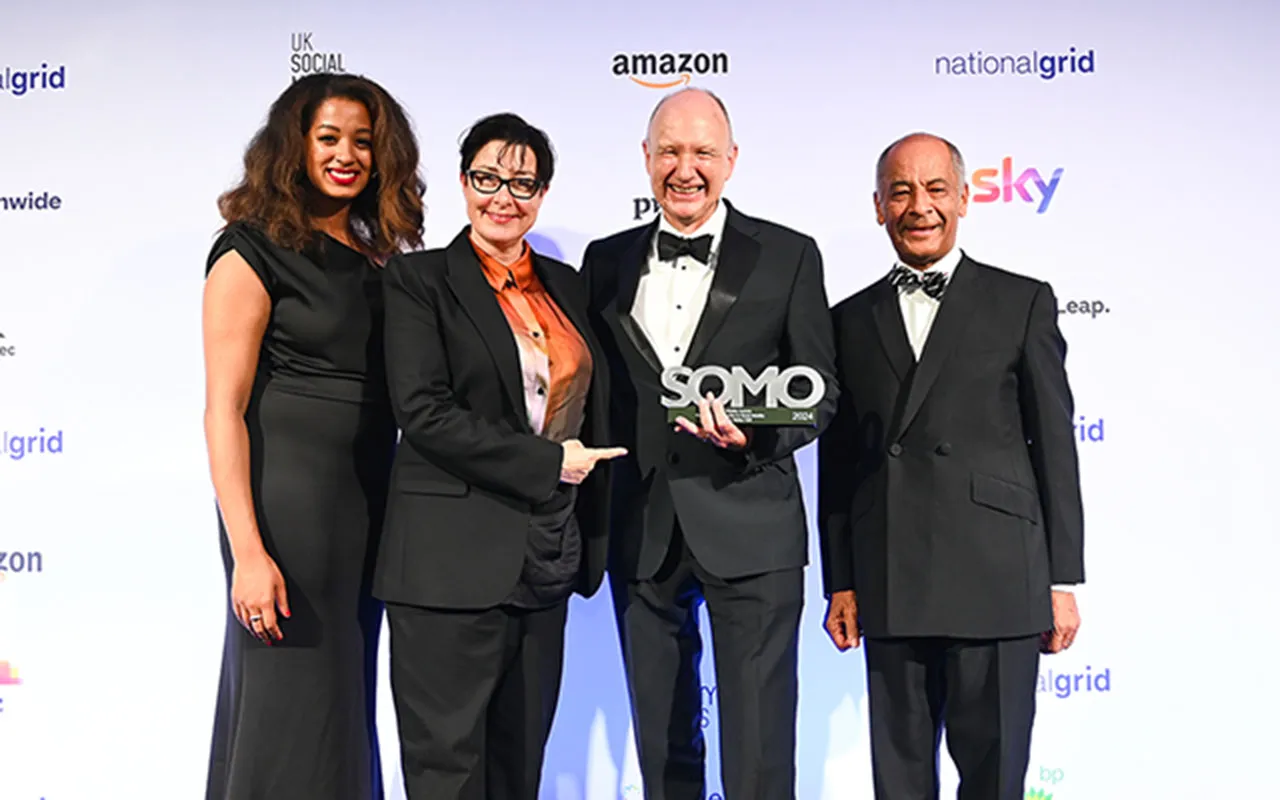 Colin Bailey receiving his Social Mobility award