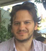 Dr Lucas Lucasa
