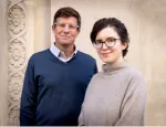 Pivot Fellow Natasha Blitvic and her mentor, Roman Stocker. Michael Lisnet/Simons Foundation