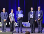 Professor Hao receives the Booker Gold Medal