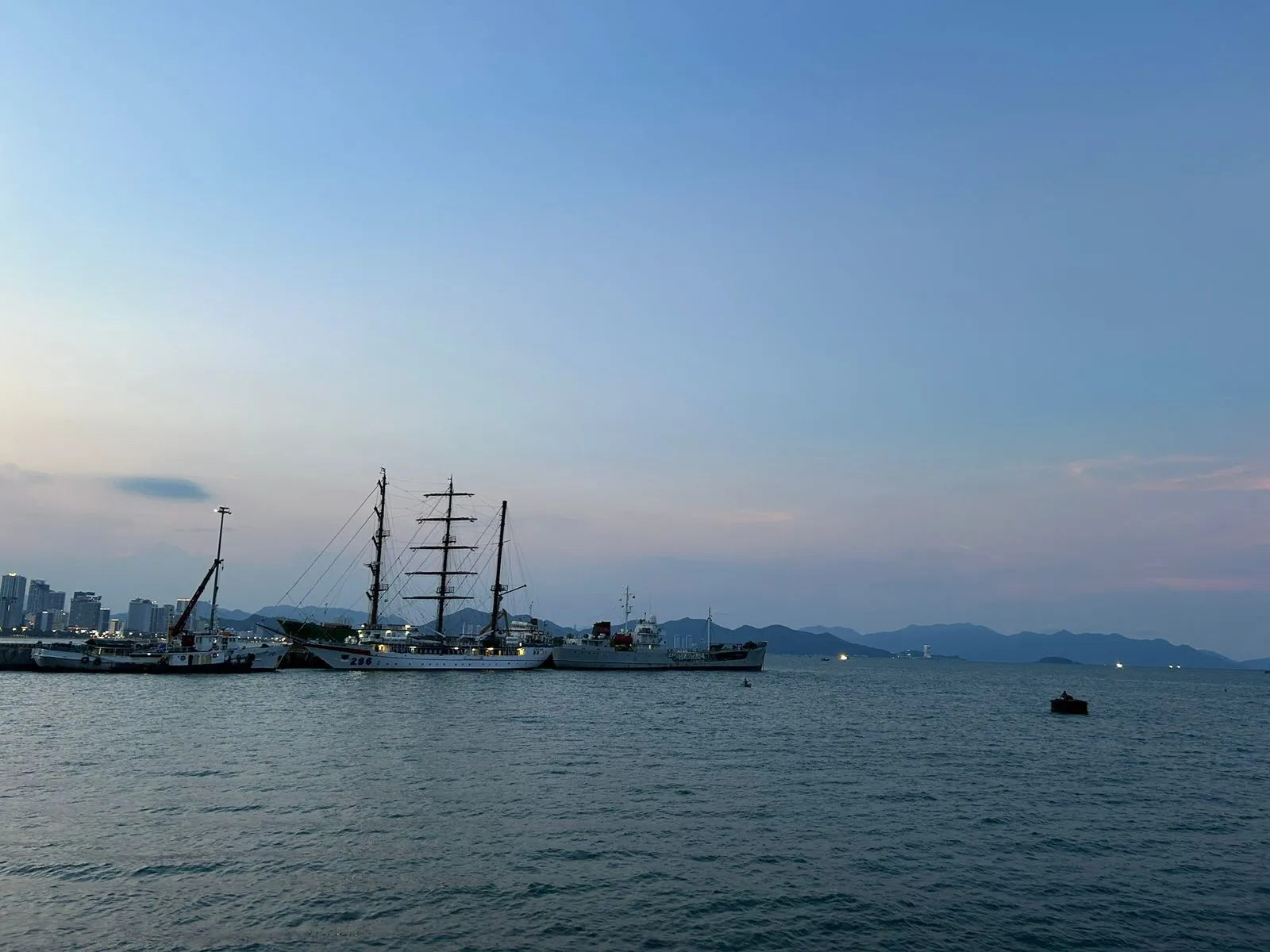 Boats in Khanh Hot