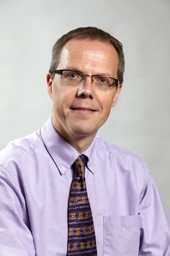 Jonathan Dickens