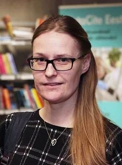 Karmen Toros