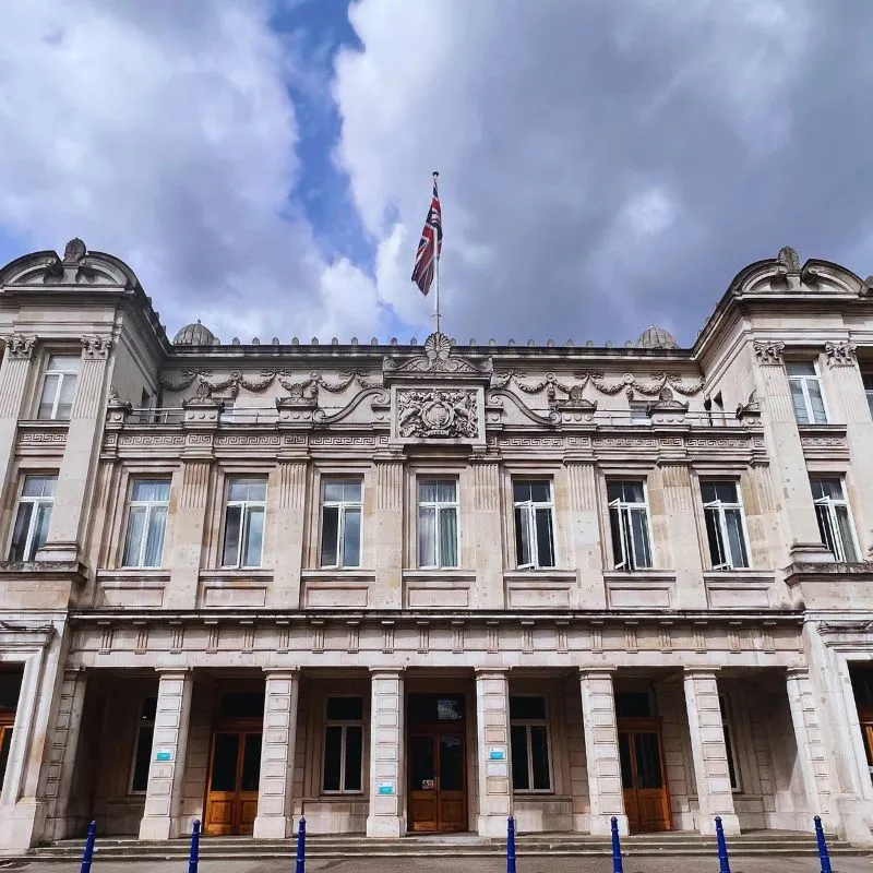 Queen Mary College