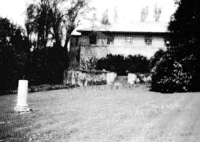 Black and white image of the Westfield College Chapel.