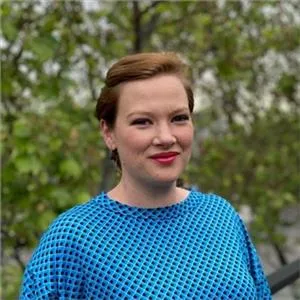 Jo Elliott