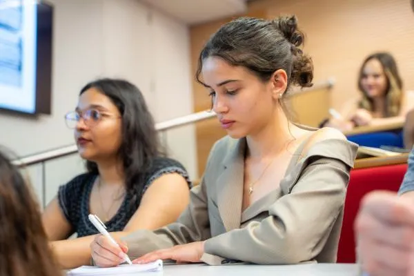 QMUL English Writing Competition